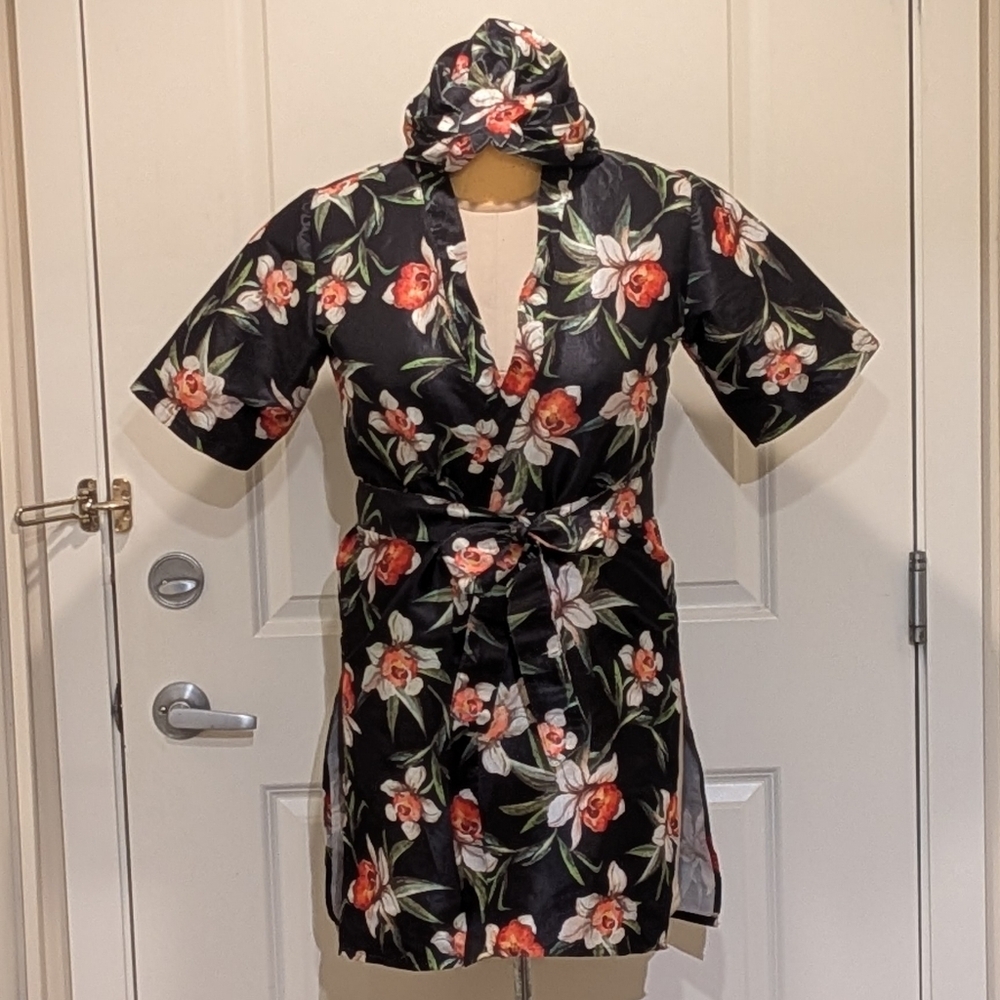 EUC Handmade Vintage 60s Tie Waist Black Floral Kimono with Matching Turban